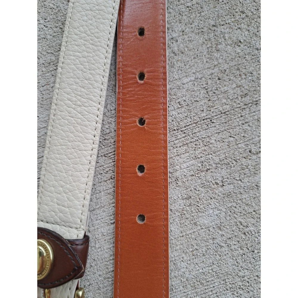 Dooney & Bourke Women's Leather Beige Belt M 30-32 88012 Made In USA 